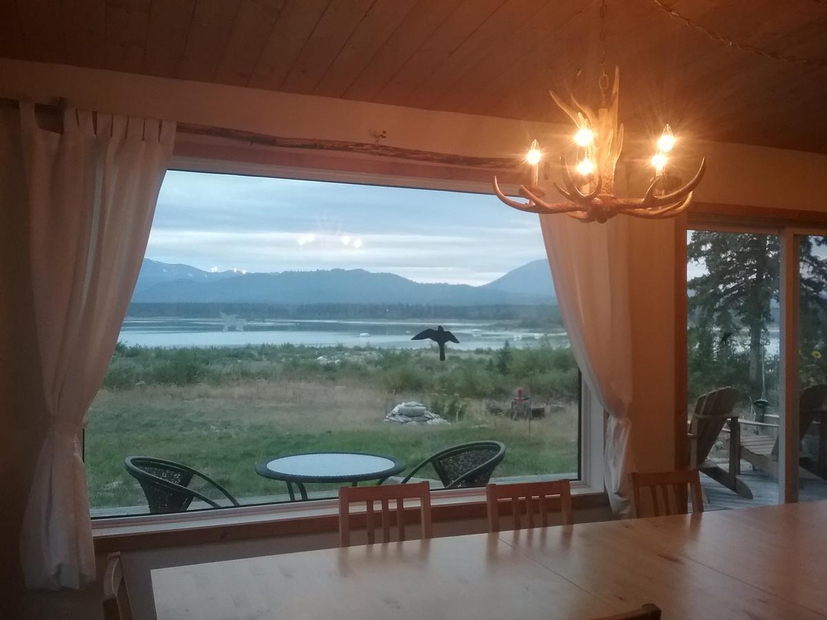 Eagle Bear Lodge Tatla Lake エクステリア 写真