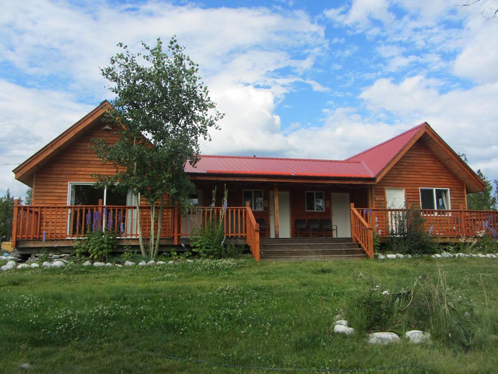 Eagle Bear Lodge Tatla Lake エクステリア 写真